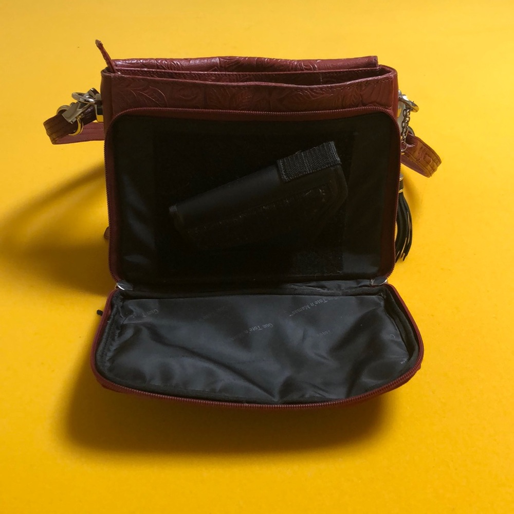 Purse - Picture 3 of 3